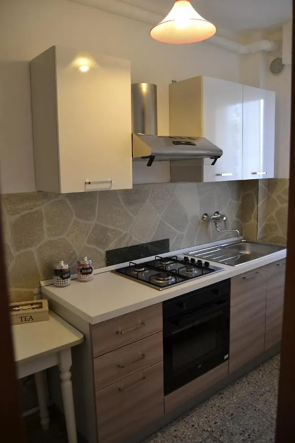Da Fabio E Francesca - Holiday Apartment Verona